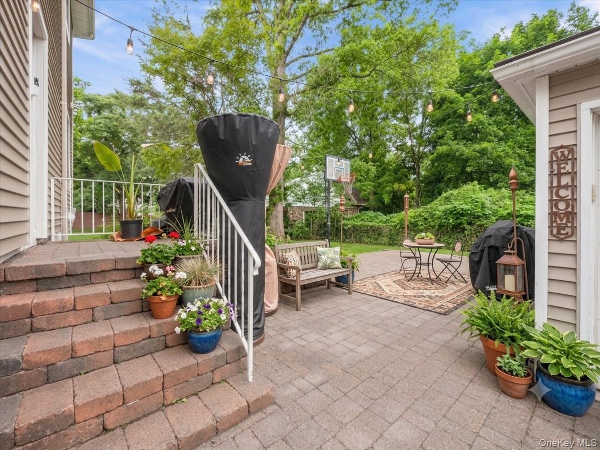 2 Hempstead Lane Spring Valley, NY 10977 - Photo 34 of 35