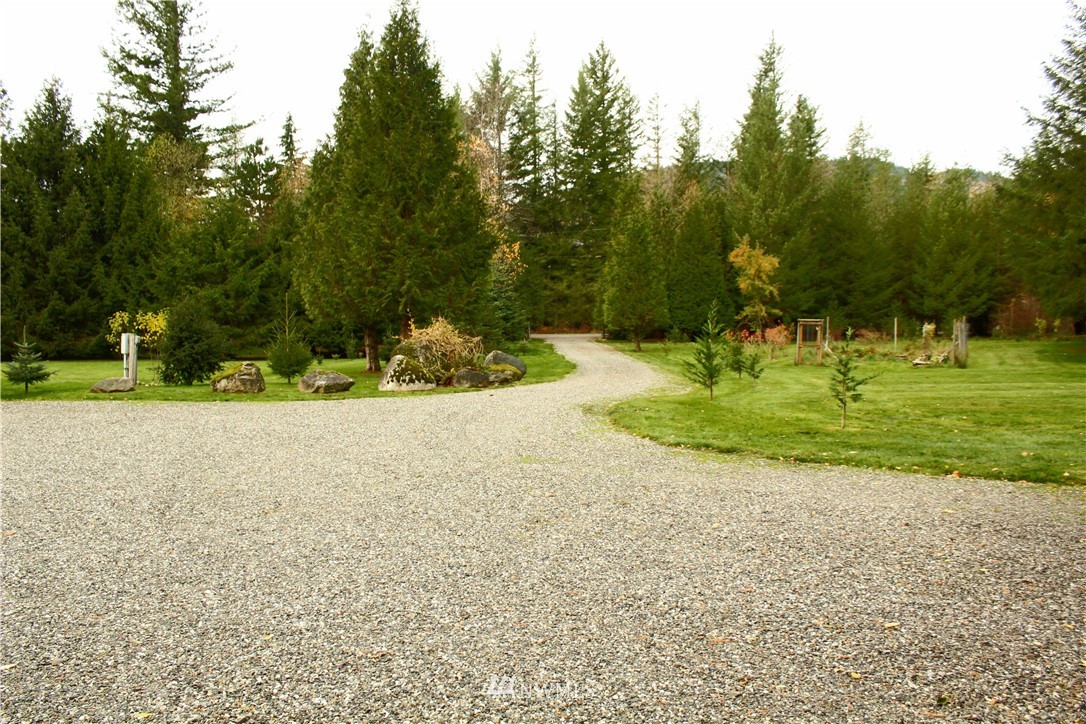 6851 South Pass Road Maple Falls, WA 98266 - Photo 6 of 34 a view of a park