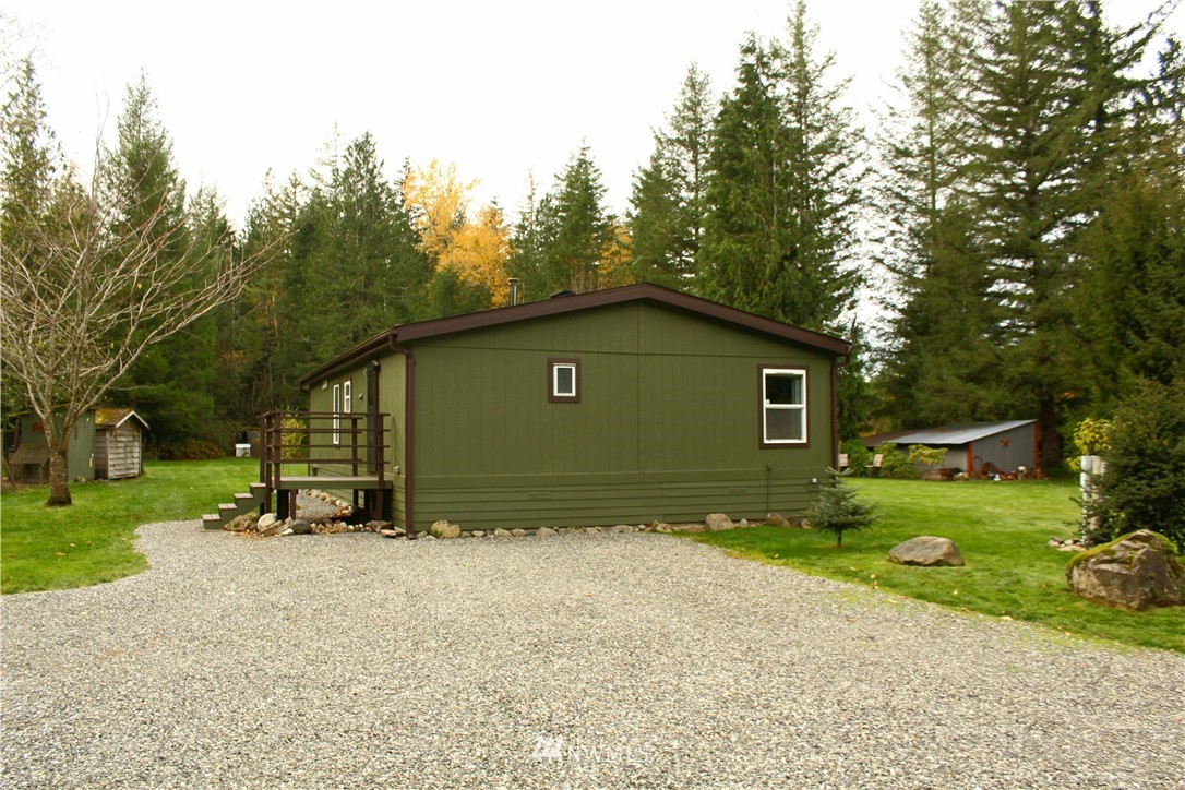 6851 South Pass Road Maple Falls, WA 98266 - Photo 9 of 34 a view of outdoor space and yard