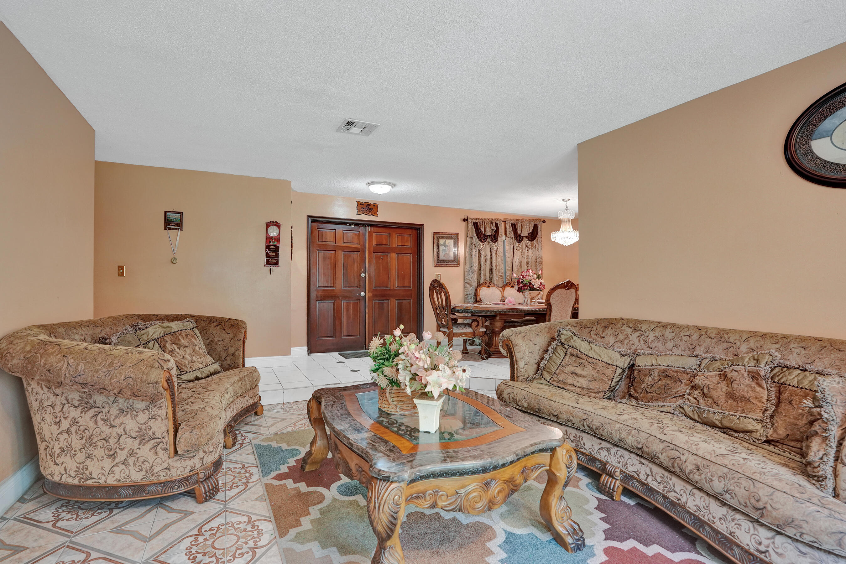 6540 Southwest 7th Street Margate, FL 33068 - Photo 16 of 38 Living Room