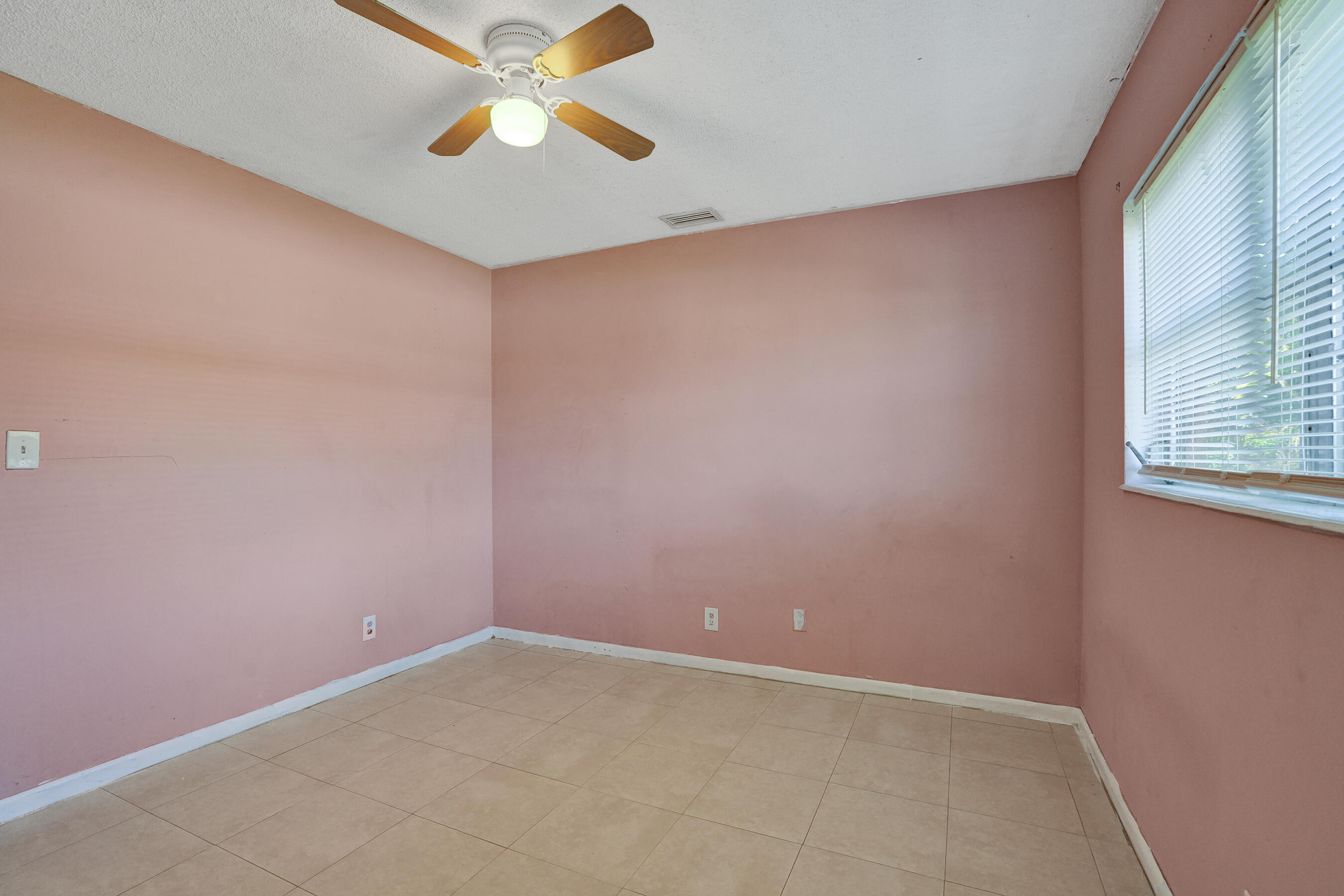 6540 Southwest 7th Street Margate, FL 33068 - Photo 30 of 38 Guest Bedroom 3