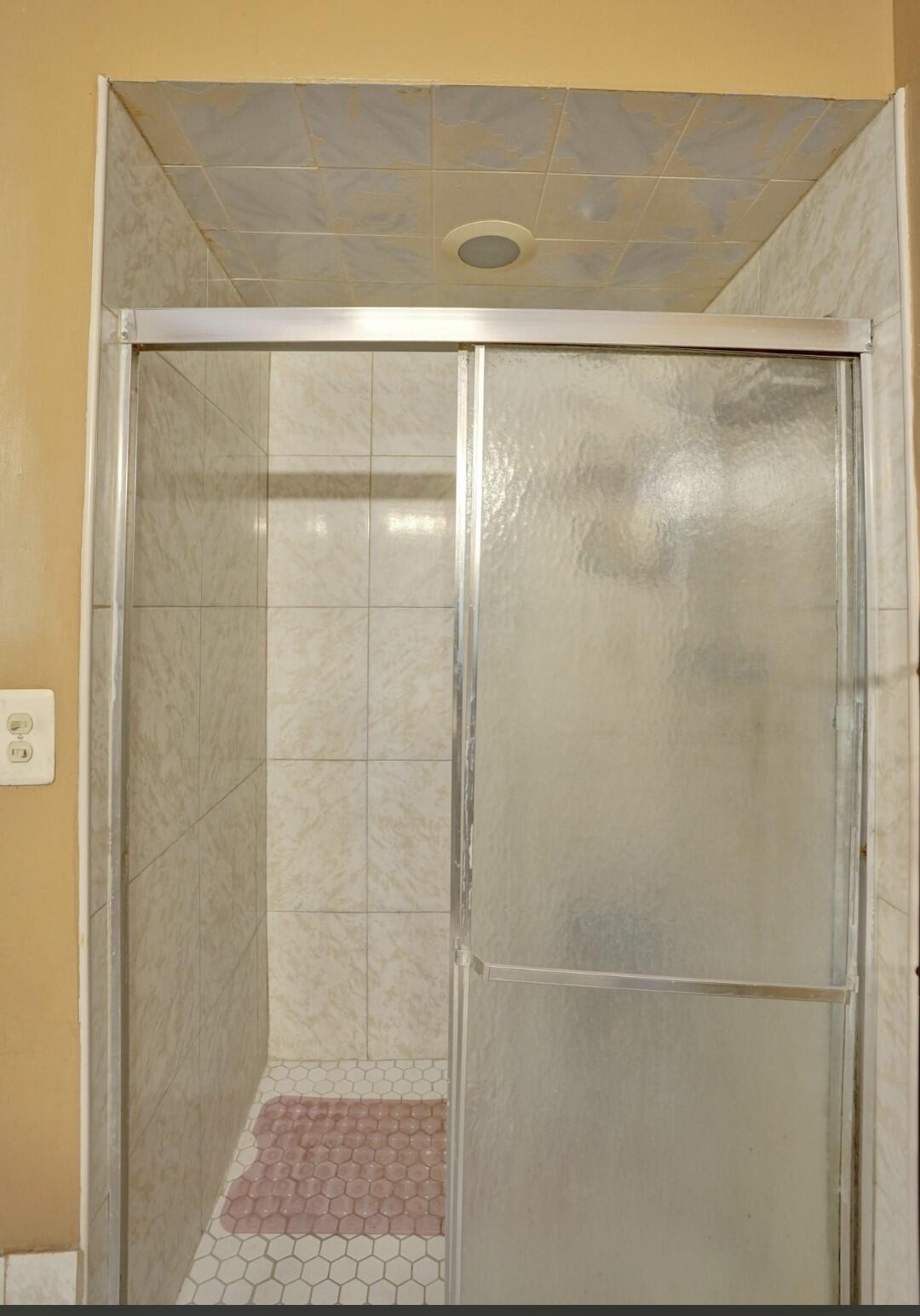 6540 Southwest 7th Street Margate, FL 33068 - Photo 37 of 38 Master Shower