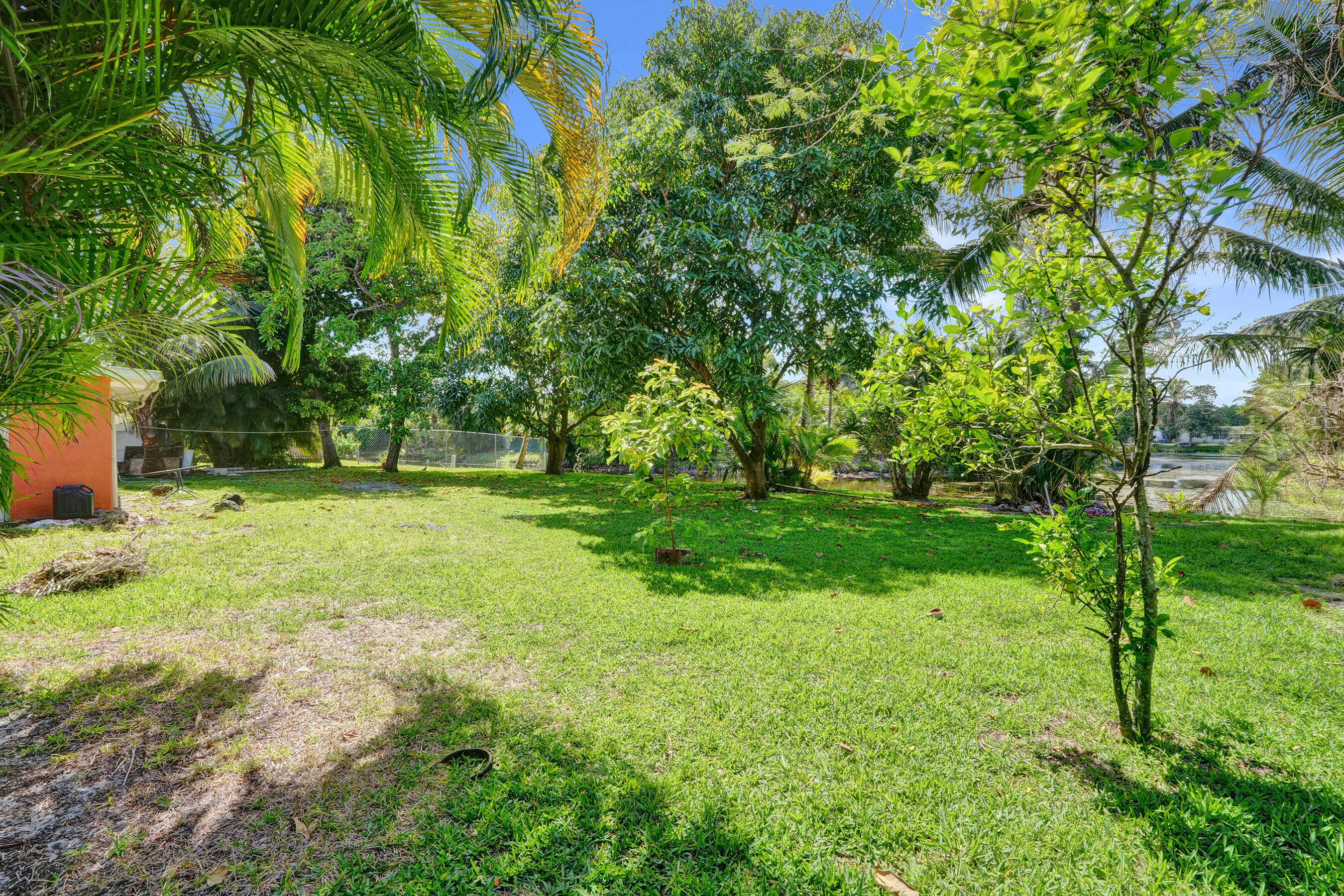 6540 Southwest 7th Street Margate, FL 33068 - Photo 5 of 38 Backyard