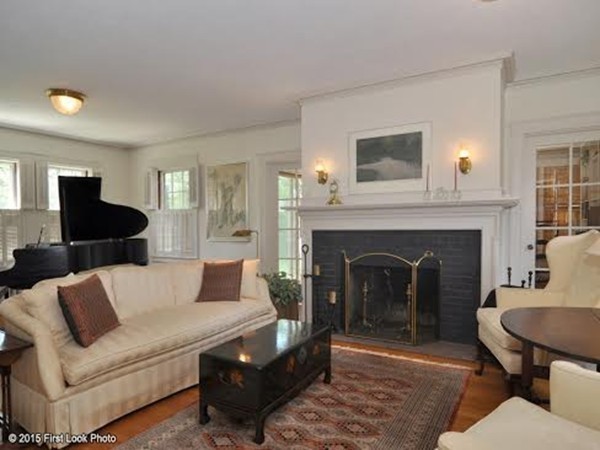 27 Upland Road Attleboro, MA 02703 - Photo 6 of 30 Gallery Image 6