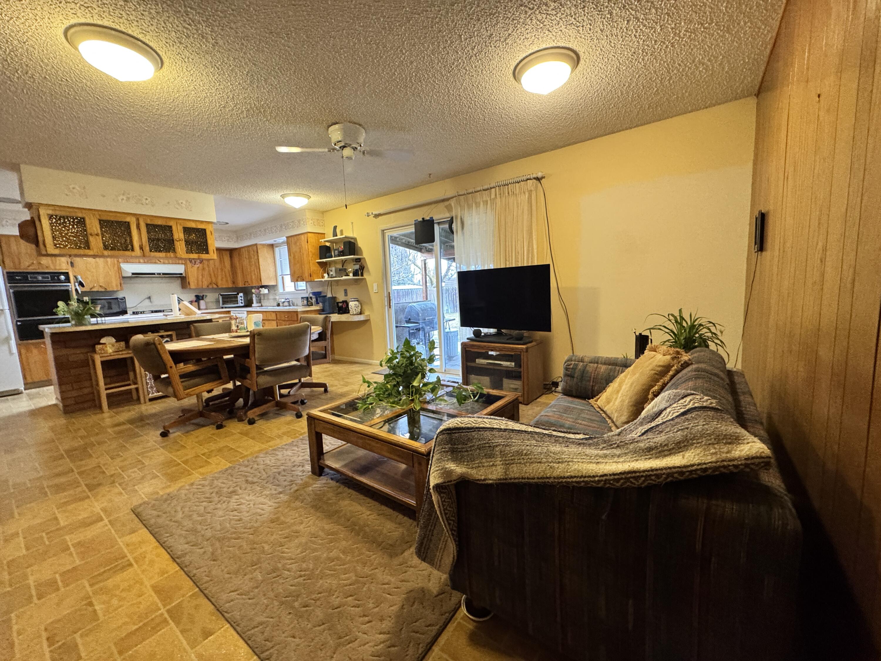 3312 Patterson Street Klamath Falls, OR 97603 - Photo 13 of 43