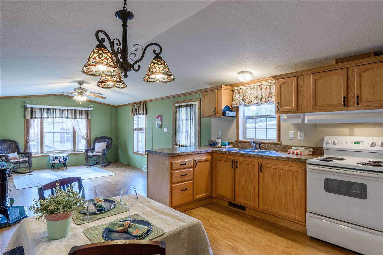 14 Amherst Road Newmarket, NH 03857 - Photo 6 of 30