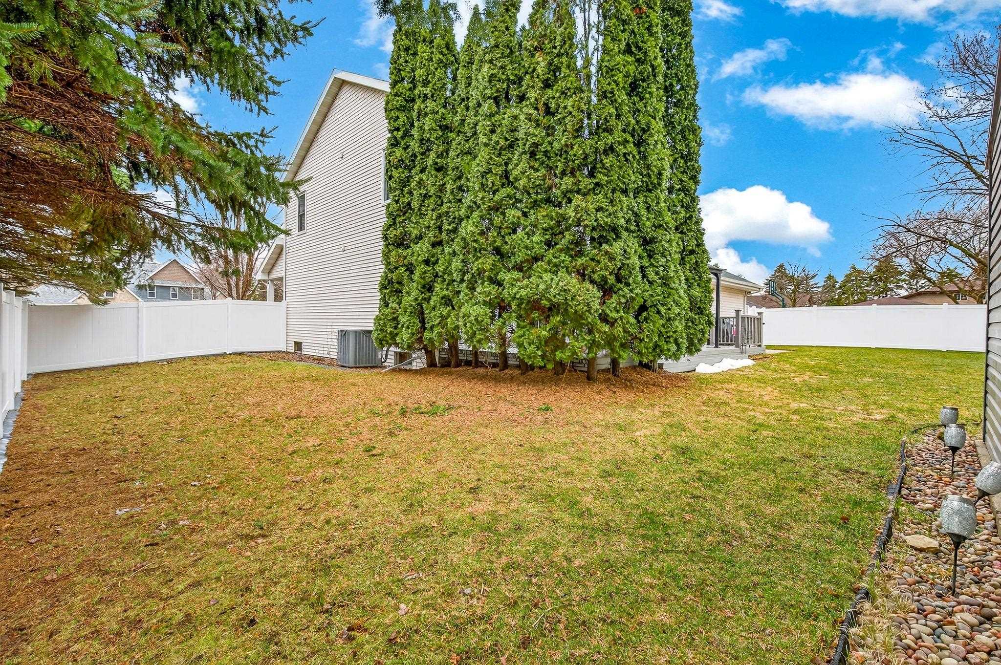 W6180 Long Court Appleton, WI 54914 - Photo 50 of 54