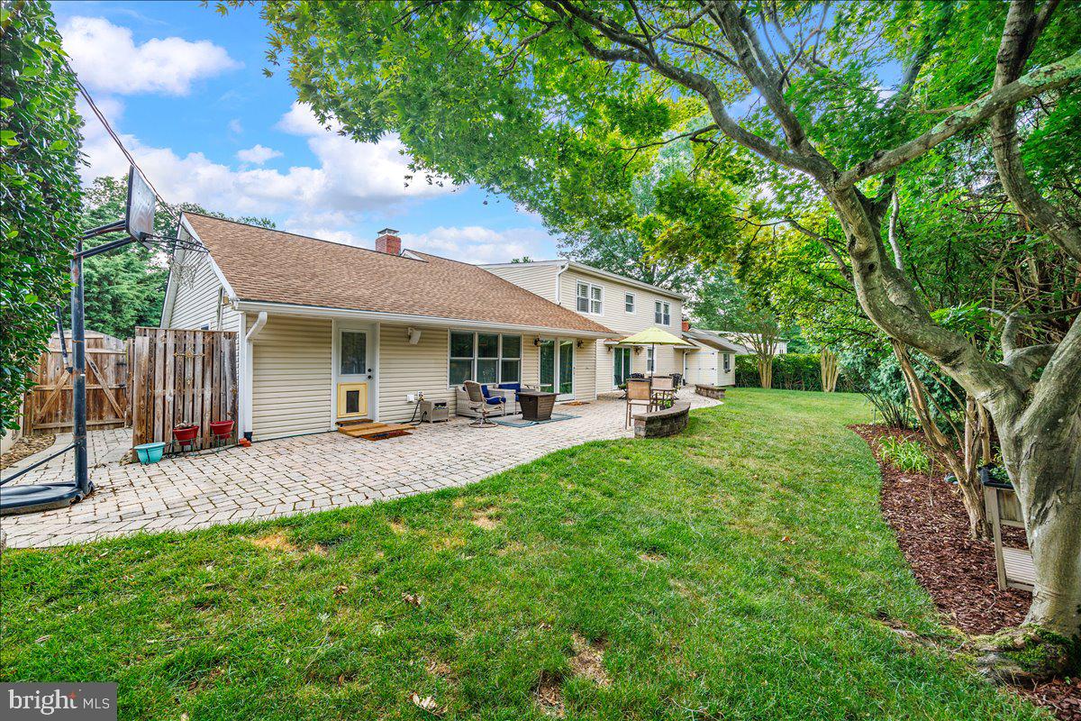 12127 Long Ridge Lane Bowie, MD 20715 - Photo 41 of 46 Private back yard