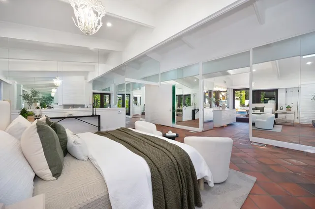 a view of a park with sitting area