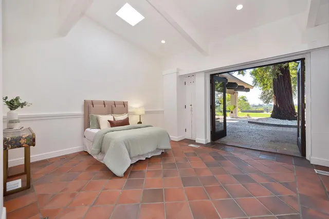 $7,500,000 | 2300 California Avenue, Carmichael, CA 95608