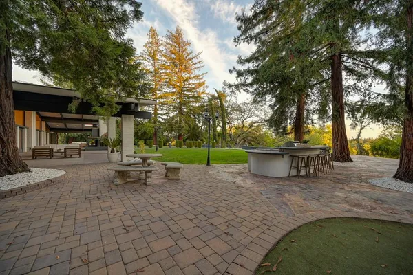 $7,500,000 | 2300 California Avenue, Carmichael, CA 95608