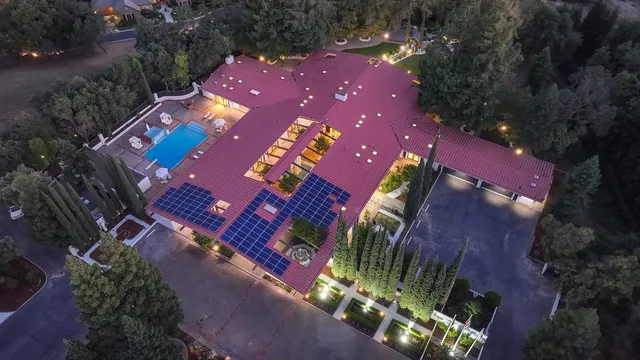 $7,500,000 | 2300 California Avenue, Carmichael, CA 95608