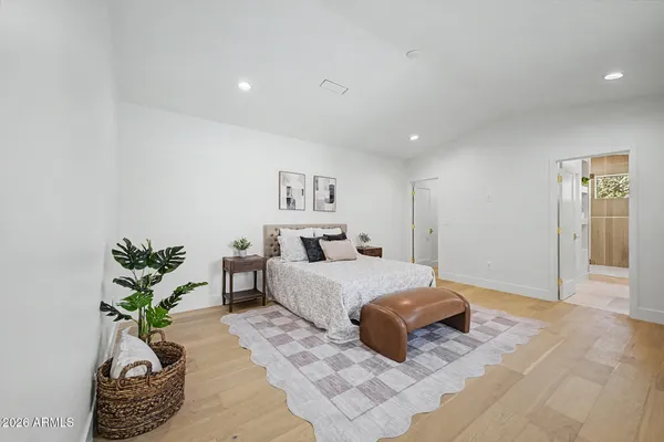 $1,550,000 | 5438 East Avalon Drive, Phoenix, AZ 85018
