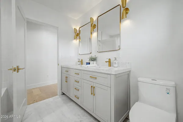 $1,550,000 | 5438 East Avalon Drive, Phoenix, AZ 85018