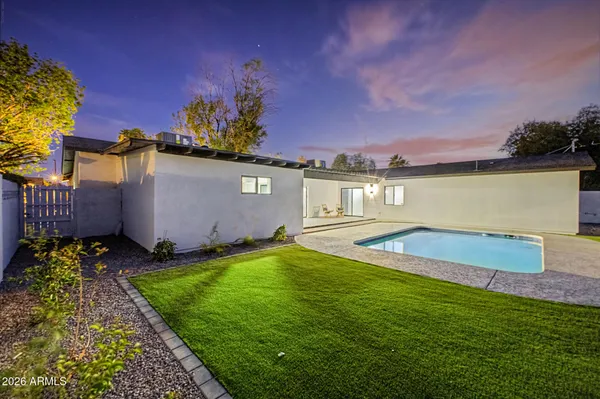 $1,550,000 | 5438 East Avalon Drive, Phoenix, AZ 85018