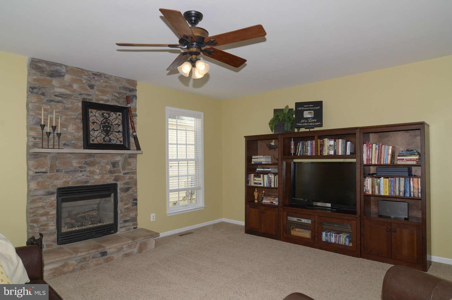 24766 Prairie Grass Drive Stone Ridge, VA 20105 - Photo 13 of 28 Family Room