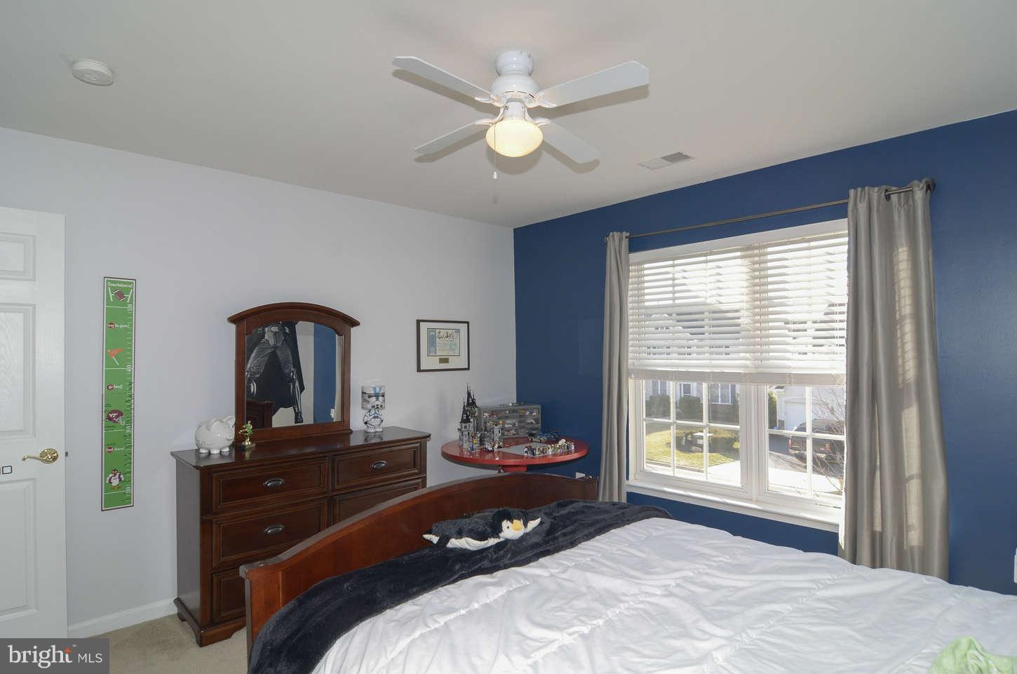 24766 Prairie Grass Drive Stone Ridge, VA 20105 - Photo 23 of 28 Bedroom