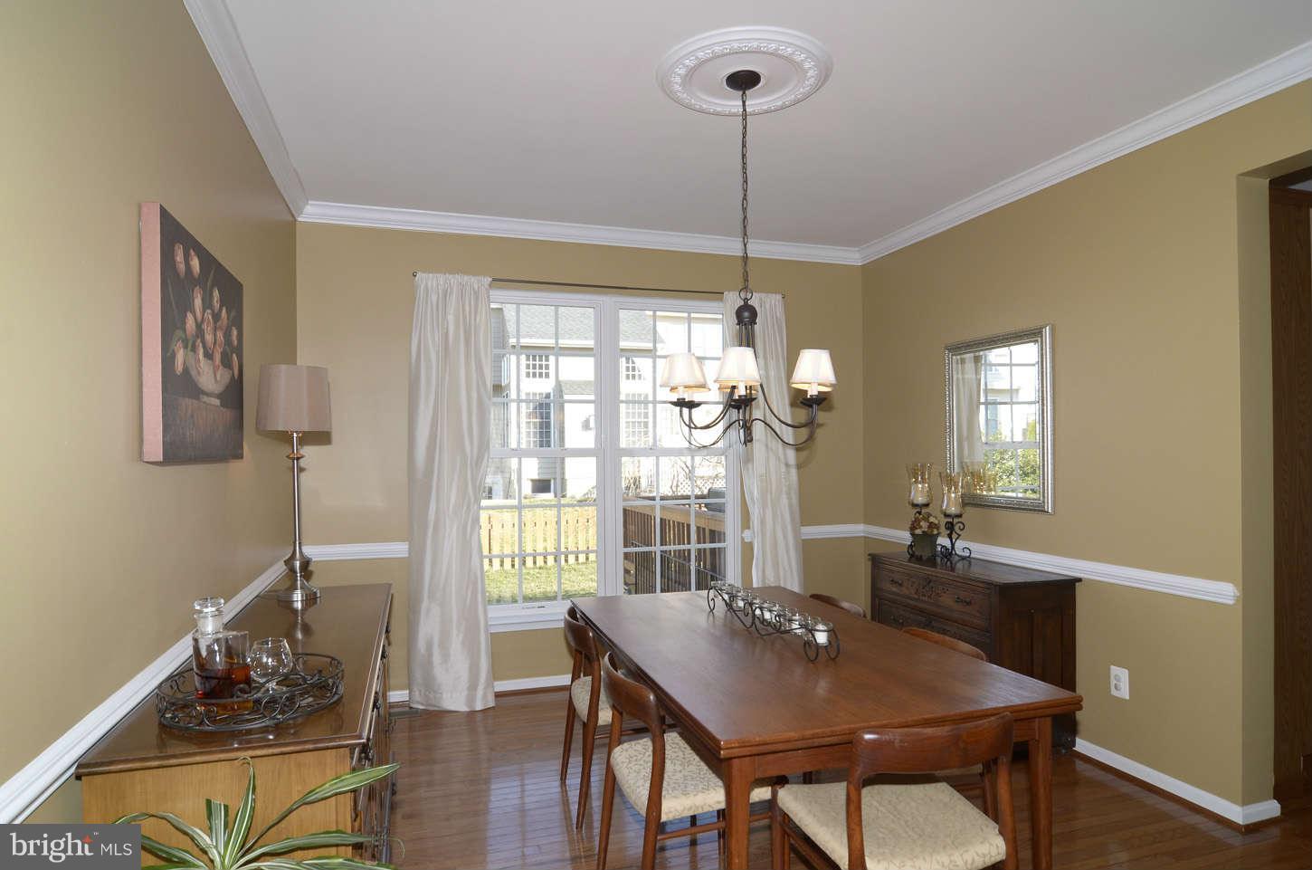 24766 Prairie Grass Drive Stone Ridge, VA 20105 - Photo 7 of 28 Dining Room