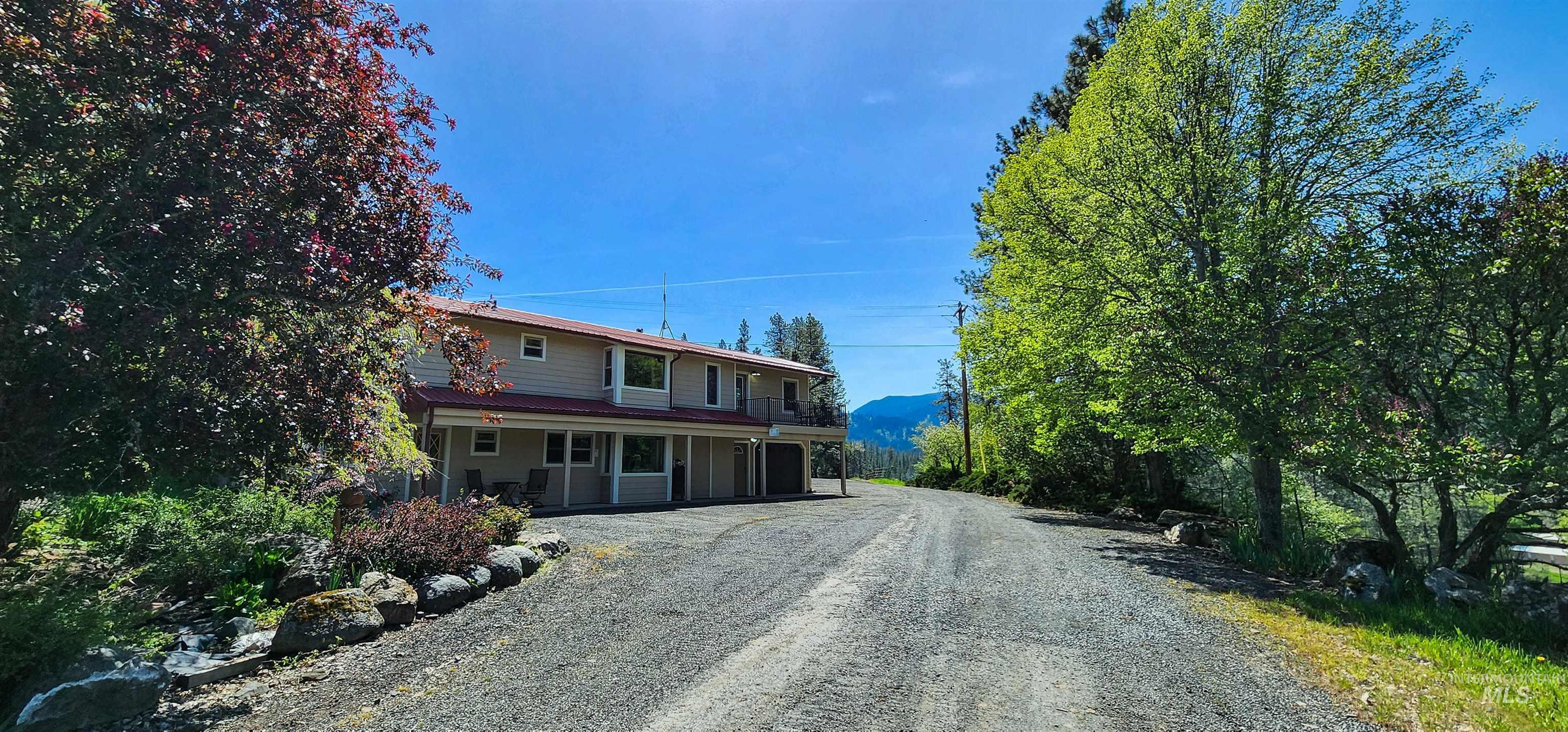 106 Newsome Street Stites, ID 83552 - Photo 2 of 39