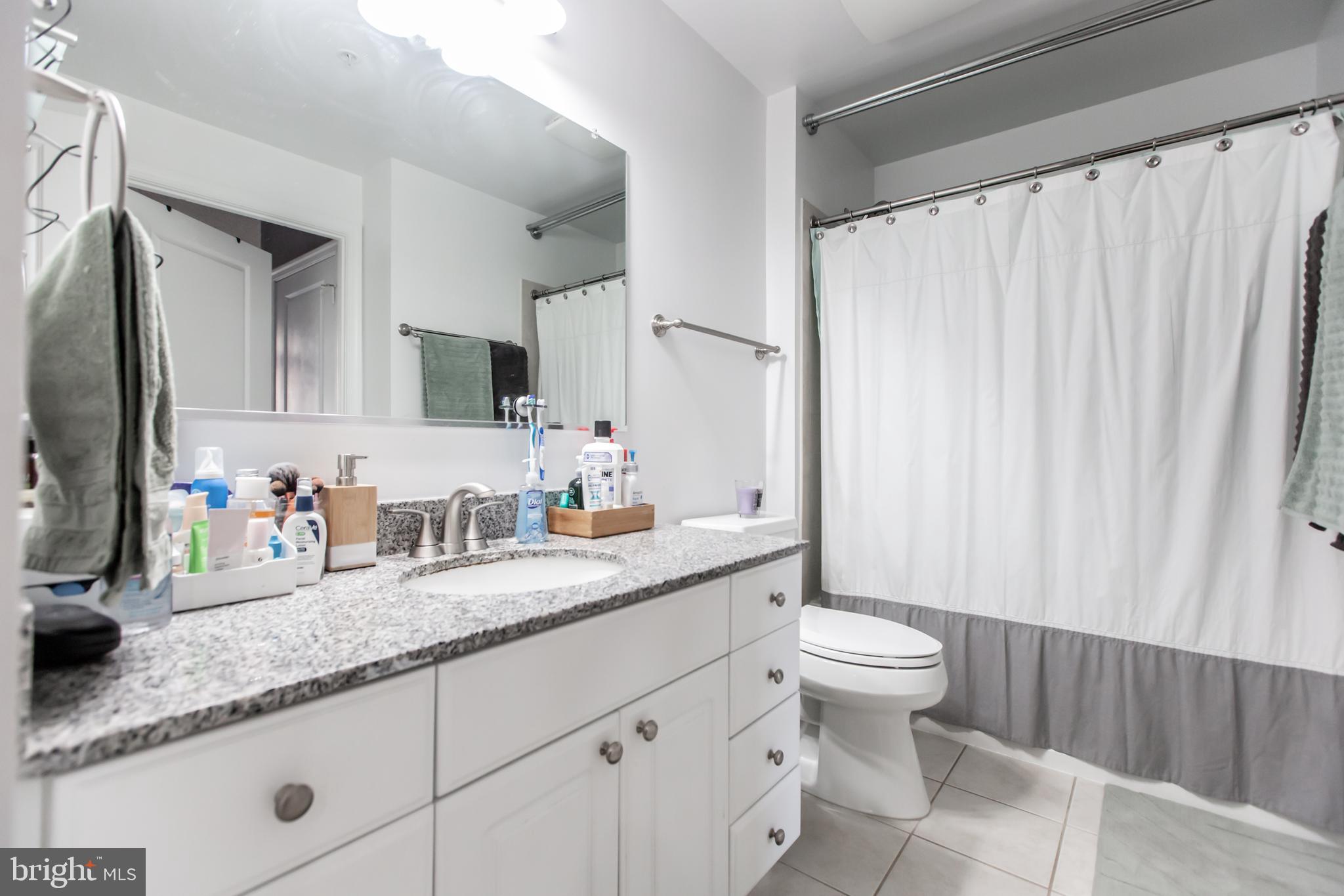 3650 South Glebe Road, Unit 644 Arlington, VA 22202 - Photo 16 of 28 Spacious And Tranquil Bathroom