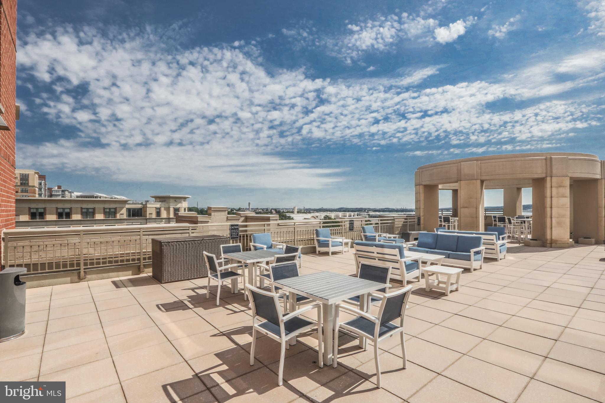 3650 South Glebe Road, Unit 644 Arlington, VA 22202 - Photo 24 of 28 Building Roof Top Terrace