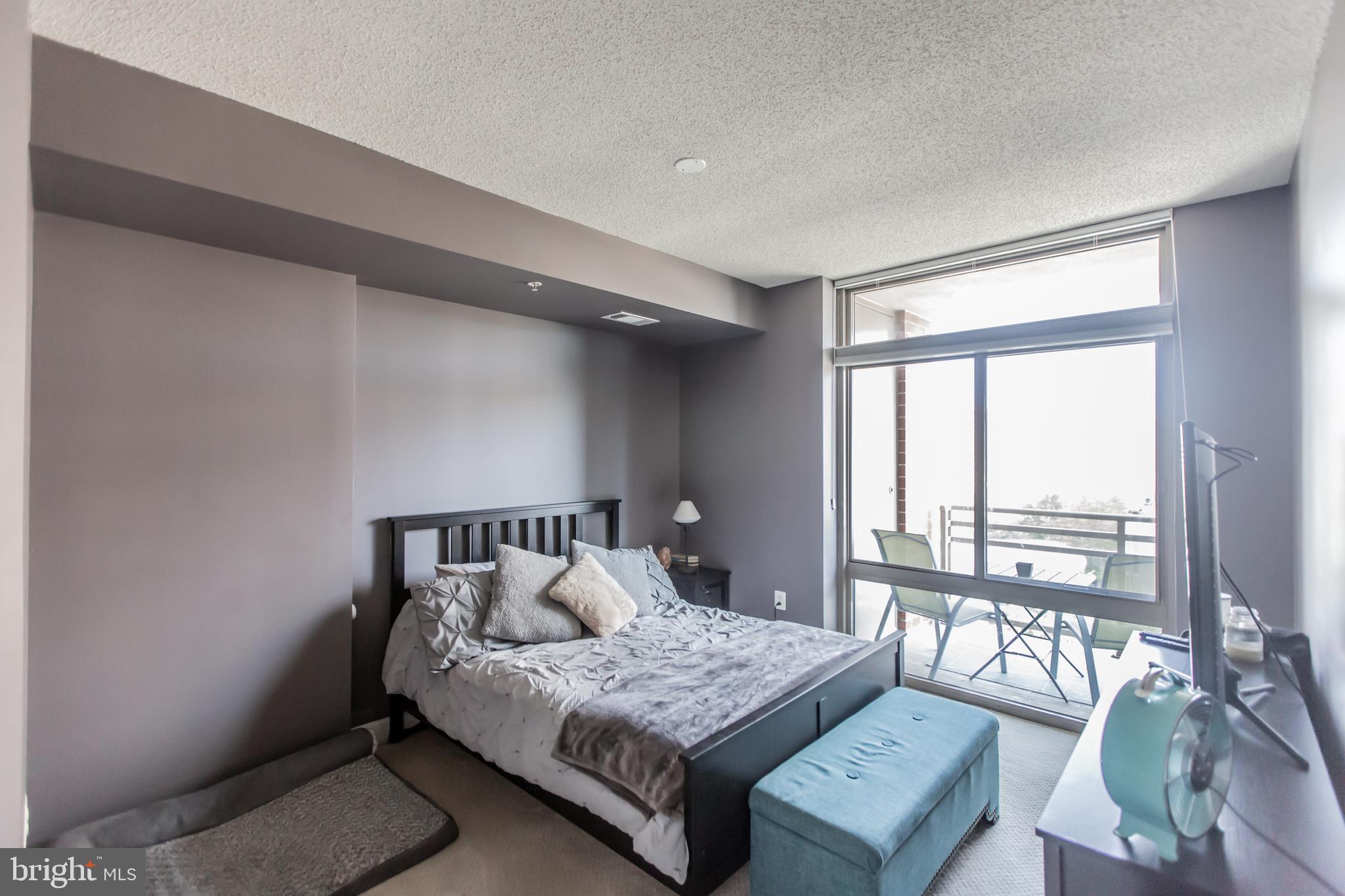 3650 South Glebe Road, Unit 644 Arlington, VA 22202 - Photo 8 of 28 Wonderful Owner's Suite With Private Bath