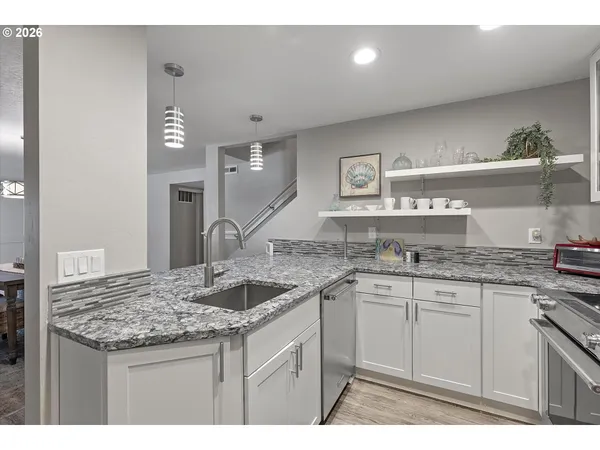 $2,523,000 | 5095 West Belle Circle, Depoe Bay, OR 97341