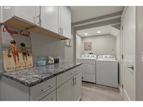 $2,523,000 | 5095 West Belle Circle, Depoe Bay, OR 97341