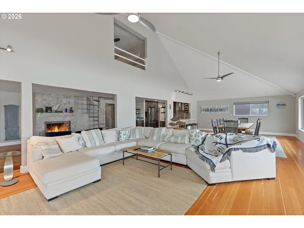 $2,523,000 | 5095 West Belle Circle, Depoe Bay, OR 97341