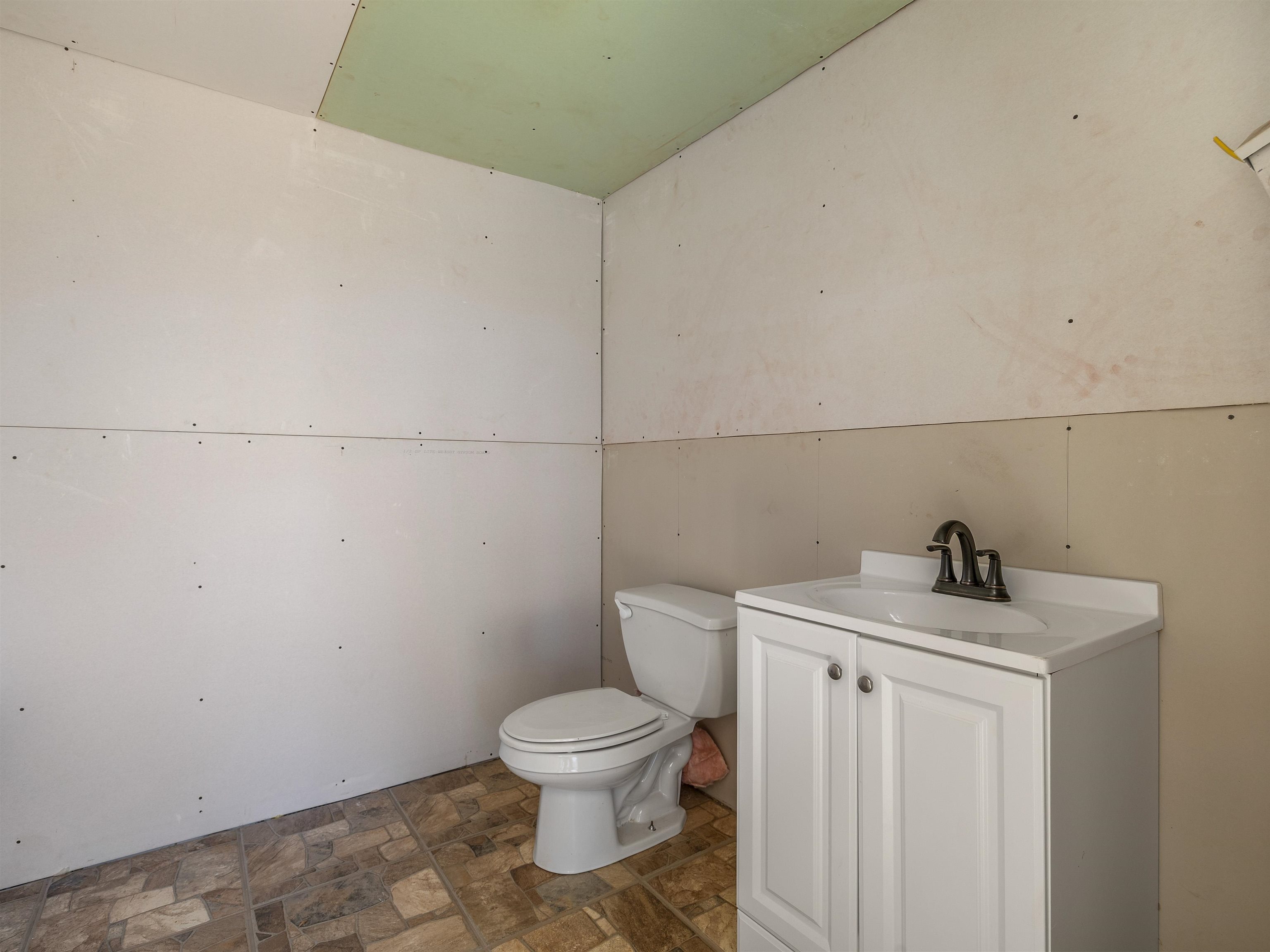 125 State Rd S-42-1753 Campobello, SC 29322 - Photo 38 of 49