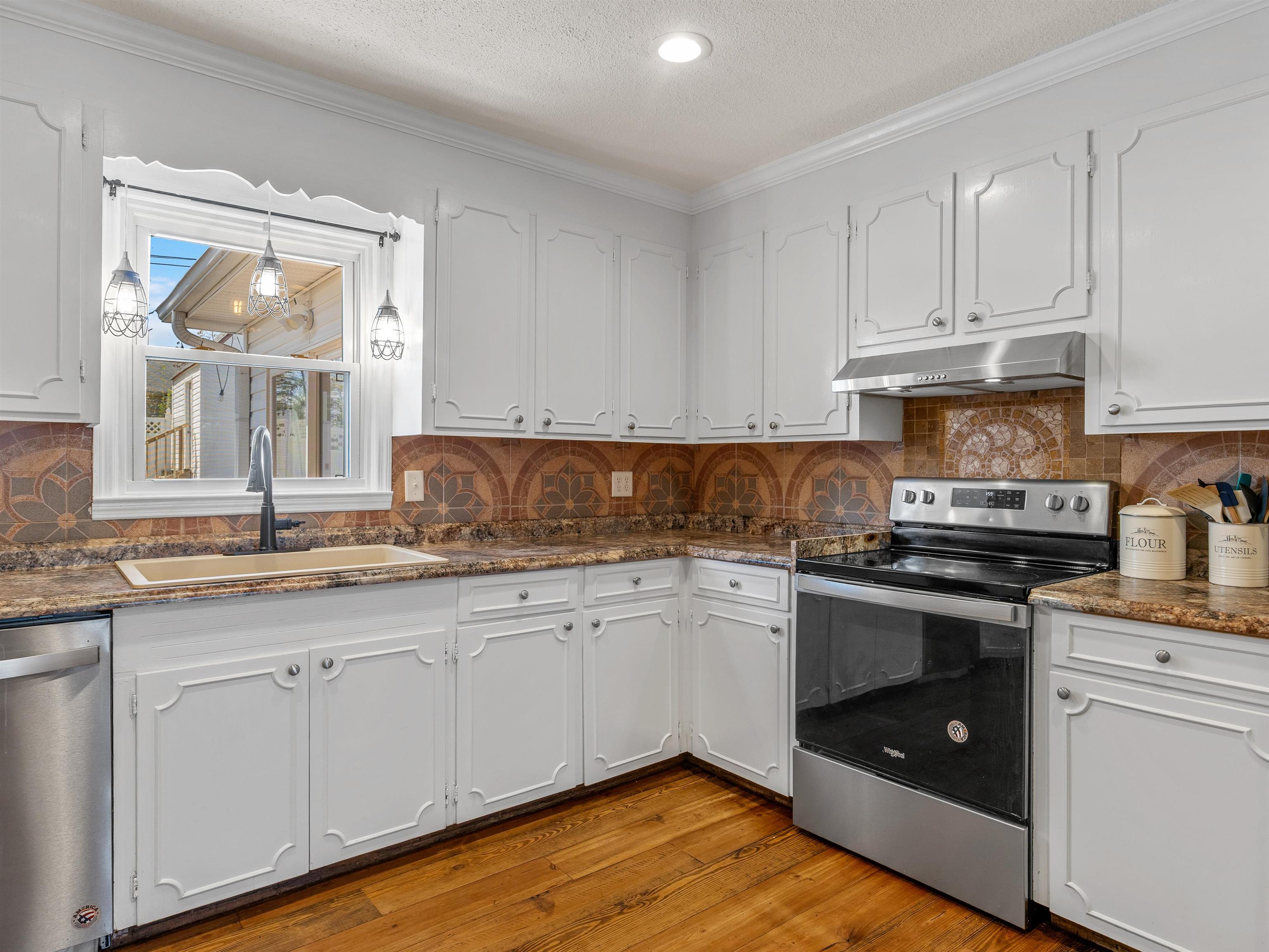 125 State Rd S-42-1753 Campobello, SC 29322 - Photo 10 of 49