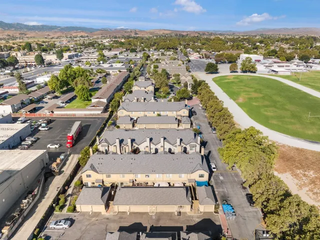 $399,000 | 160 Gibson Drive, Unit 20, Hollister, CA 95023