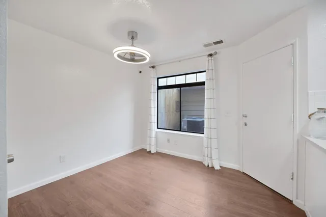 $399,000 | 160 Gibson Drive, Unit 20, Hollister, CA 95023