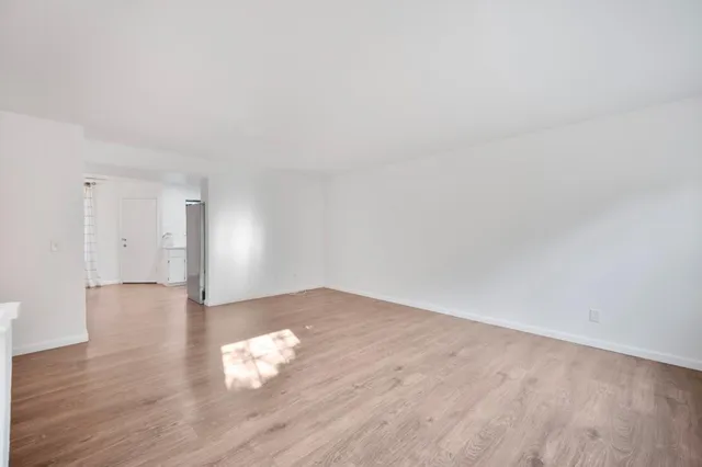 $399,000 | 160 Gibson Drive, Unit 20, Hollister, CA 95023