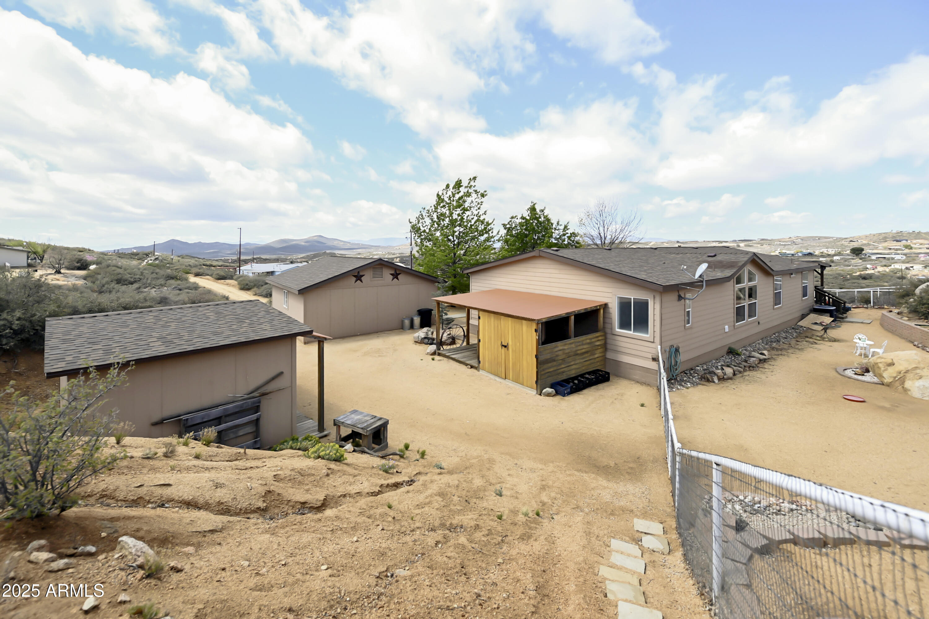 17985 Hunters Lane Dewey, AZ 86327 - Photo 30 of 45 a view of a house with a snow in the background