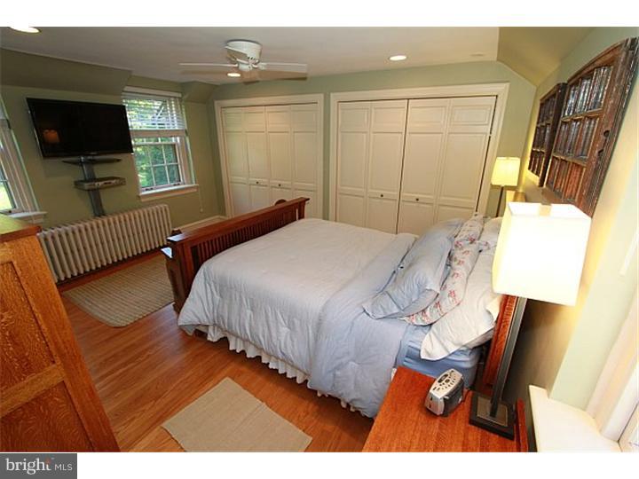 121 Holmecrest Road Jenkintown, PA 19046 - Photo 13 of 19 Gallery Image 13