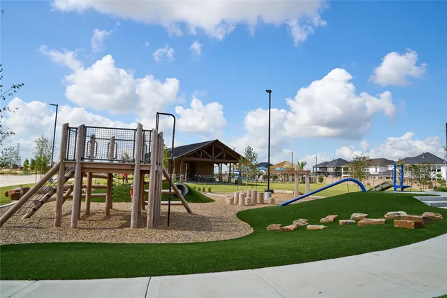 $2,650 | 9735 Bixby Crk Drive, Cypress, TX 77433