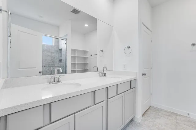 $2,650 | 9735 Bixby Crk Drive, Cypress, TX 77433