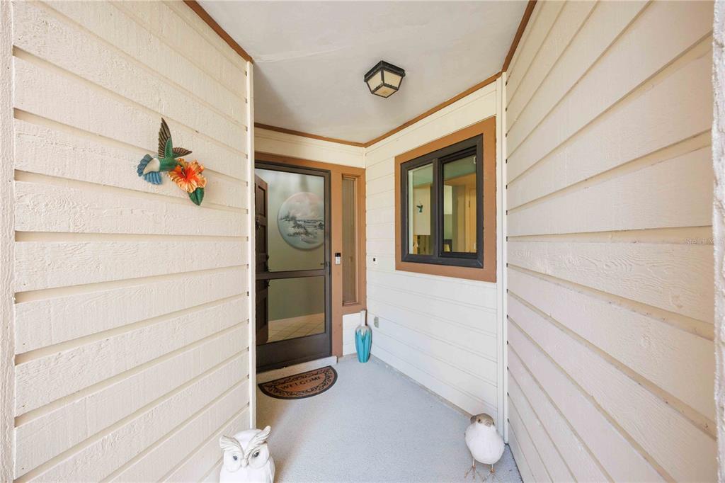 426 Pendleton Drive Venice, FL 34292 - Photo 5 of 46