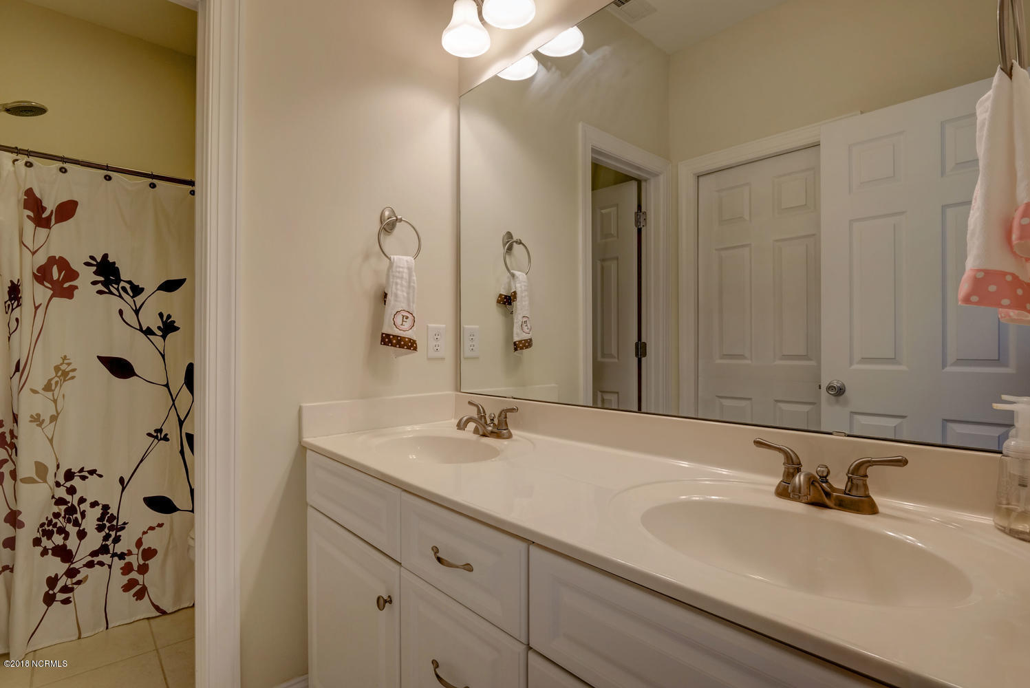 711 Sawgrass Road Hampstead, NC 28443 - Photo 24 of 35 711 Sawgrass Rd Hampstead NC-large-024-1