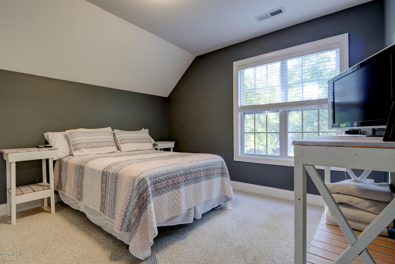 711 Sawgrass Road Hampstead, NC 28443 - Photo 28 of 35 711 Sawgrass Rd Hampstead NC-large-028-3