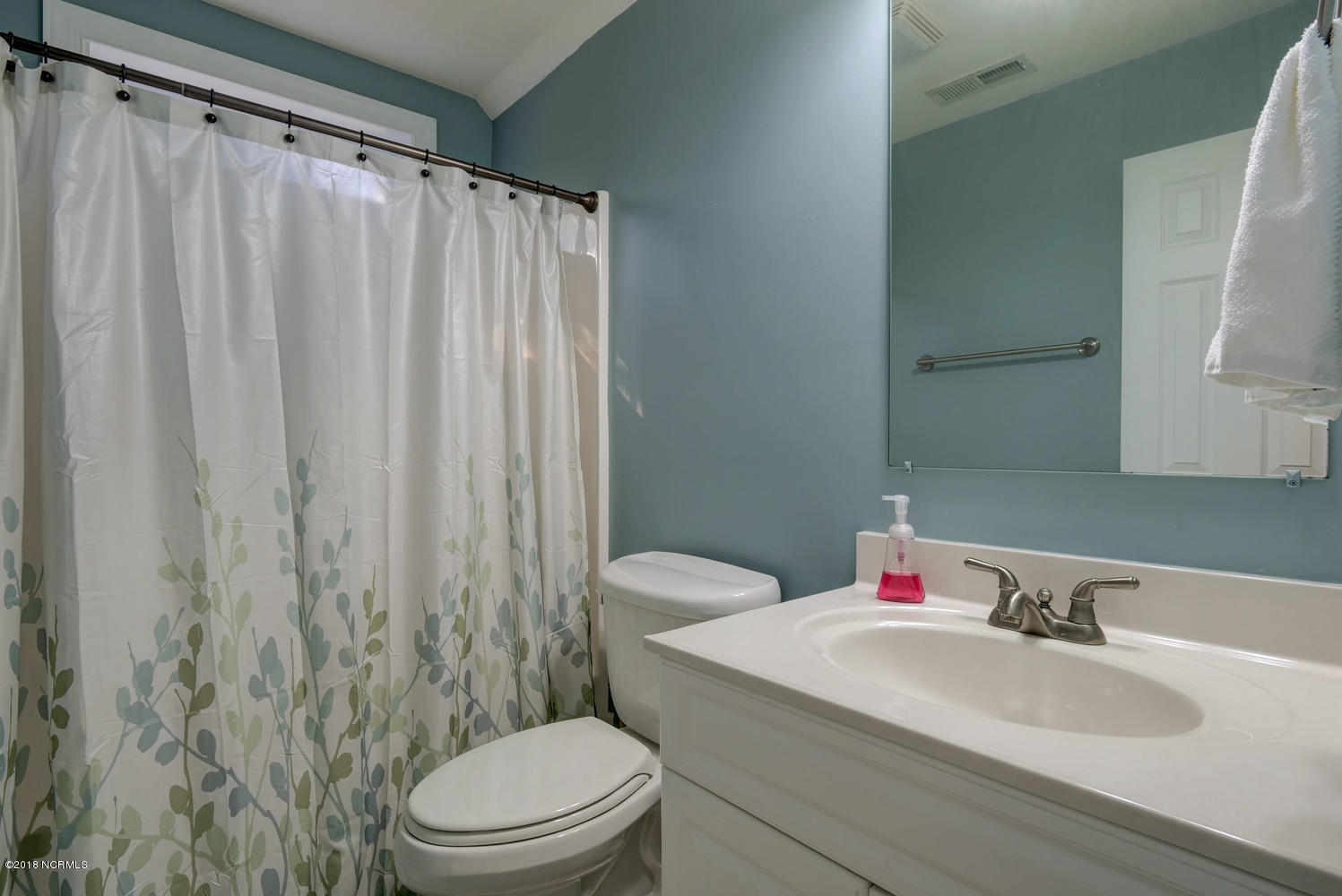 711 Sawgrass Road Hampstead, NC 28443 - Photo 30 of 35 711 Sawgrass Rd Hampstead NC-large-030-2
