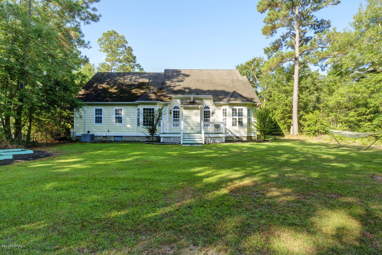 711 Sawgrass Road Hampstead, NC 28443 - Photo 33 of 35 711 Sawgrass Rd Hampstead NC-large-033-2