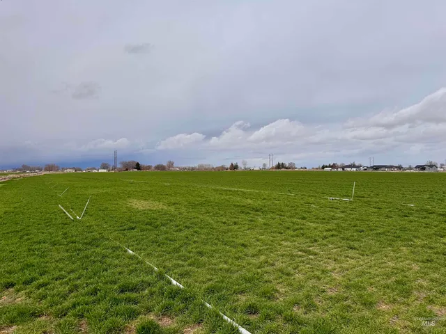$1,500,000 | 400 West 350 Street, Heyburn, ID 83336
