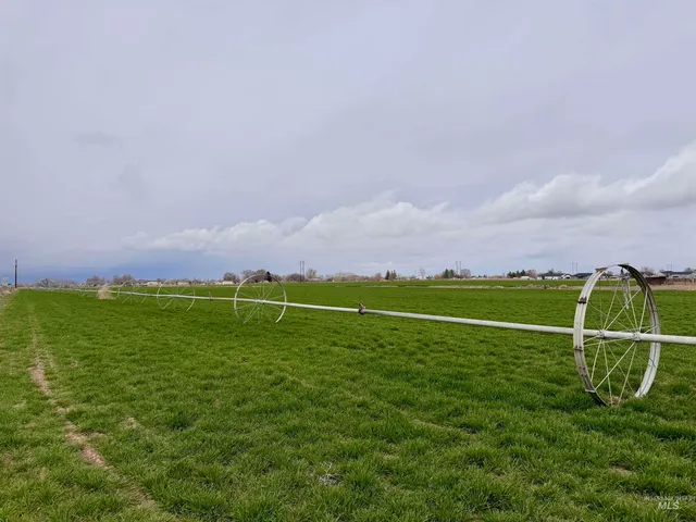 $1,500,000 | 400 West 350 Street, Heyburn, ID 83336