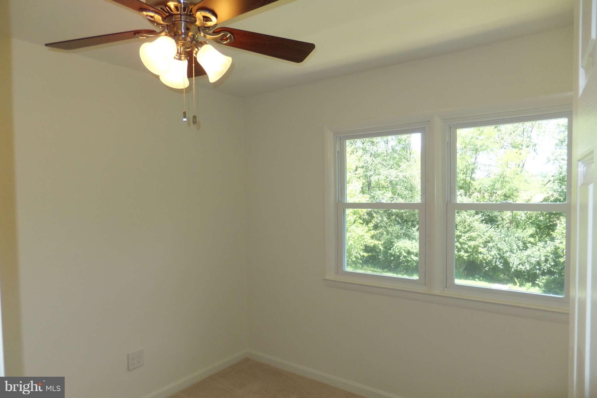 9305 Gue Road Damascus, MD 20872 - Photo 11 of 28 Bedroom