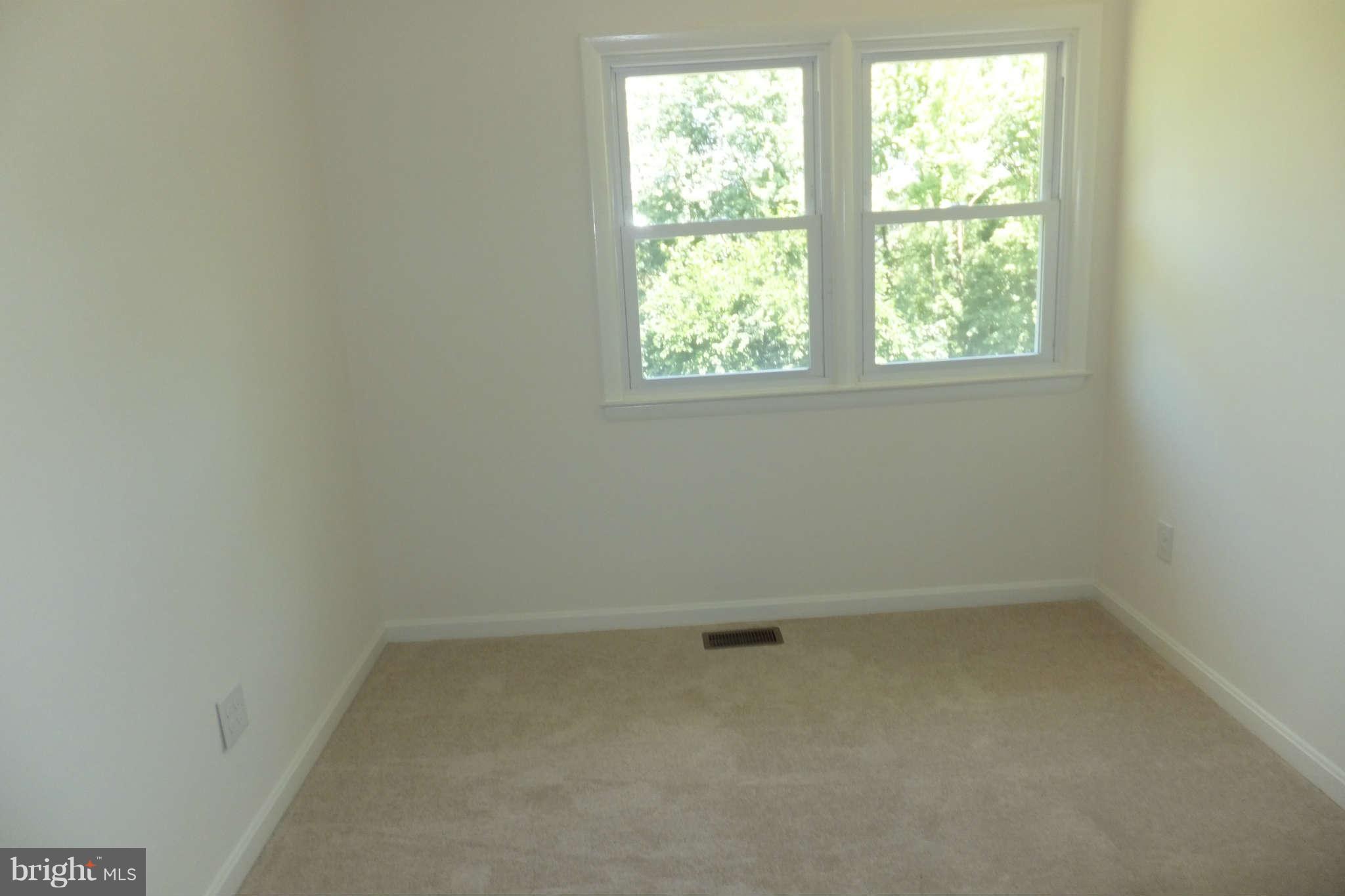 9305 Gue Road Damascus, MD 20872 - Photo 12 of 28 Bedroom