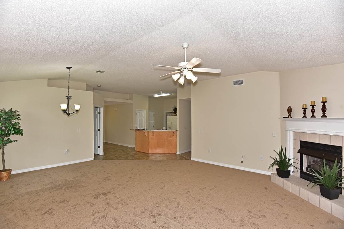 6160 Meursalt Road Milton, FL 32570 - Photo 6 of 24