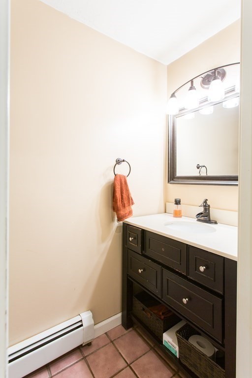 71 Hunt Road West Brookfield, MA 01585 - Photo 27 of 38 Gallery Image 27