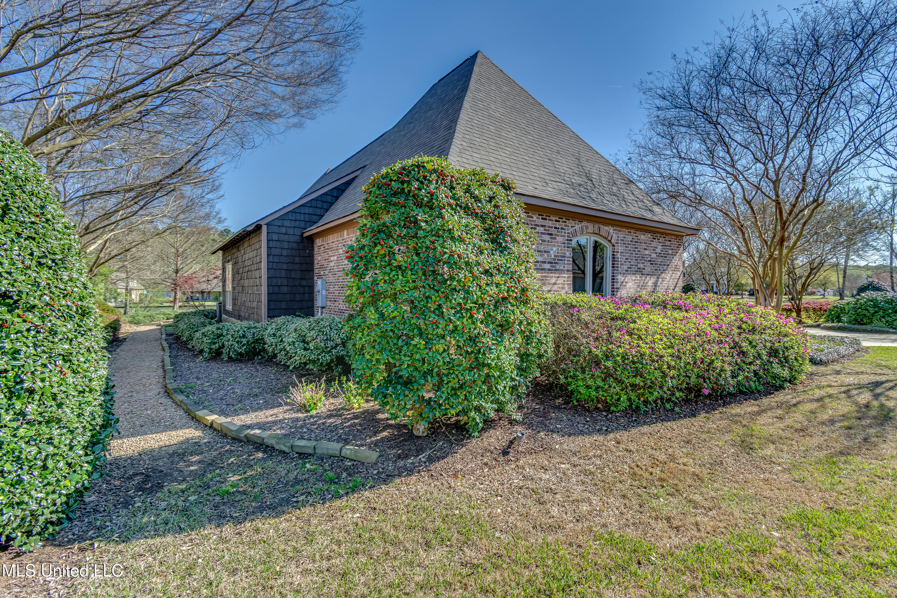 202 Little Creek Road Flowood, MS 39232 - Photo 8 of 18 202 Little Creek -9
